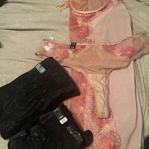 4 PC Torrid Lingerie Set. NWT. Pink. blk. Red